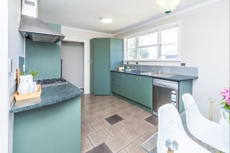 Photo of property in 39 Polson Street, Castlecliff, Whanganui, 4501