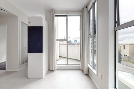 Photo of property in 31 Karo Drive, Te Aro, Wellington, 6011