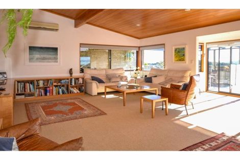 Photo of property in 45 Doves Bay Road, Kerikeri, 0294