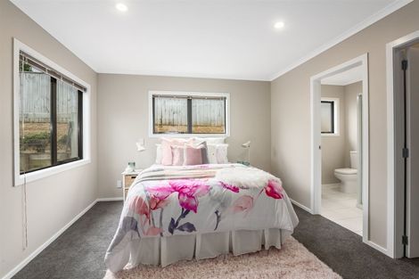 Photo of property in 3 Nelson Avenue, Aotea, Porirua, 5024