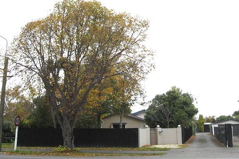 Photo of property in 533 Cranford Street, Redwood, Christchurch, 8051