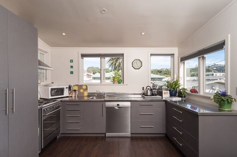 Photo of property in 18 Princess Terrace, Newtown, Wellington, 6021