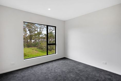Photo of property in 52 Ara Mara Hua, Henderson, Auckland, 0612