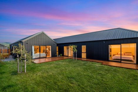 Photo of property in 6 Boag Place, Halswell, Christchurch, 8025