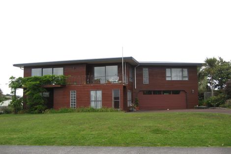 Photo of property in 33 Rawhiti Road, Manly, Whangaparaoa, 0930