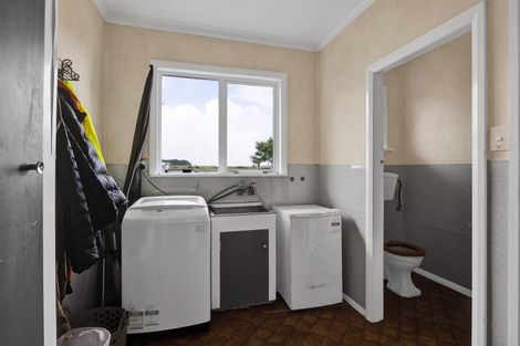 Photo of property in 8 Egmont Street, Kaponga, Hawera, 4679