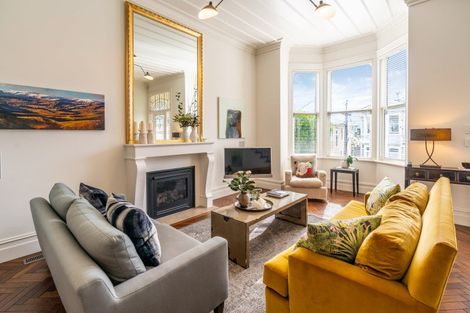 Photo of property in 54 Majoribanks Street, Mount Victoria, Wellington, 6011