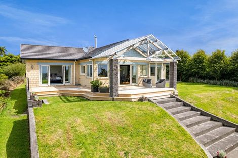 Photo of property in 40 Maunga Heights, Hurworth, New Plymouth, 4371