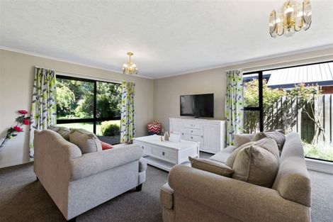 Photo of property in 66 Apsley Drive, Avonhead, Christchurch, 8042