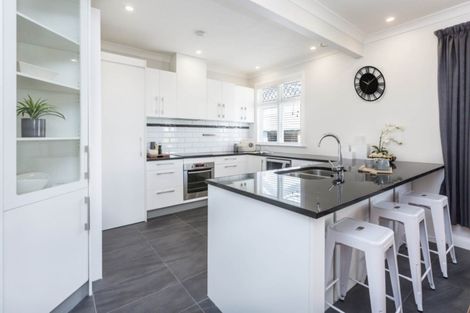 Photo of property in 1/50 King Street, Ebdentown, Upper Hutt, 5018