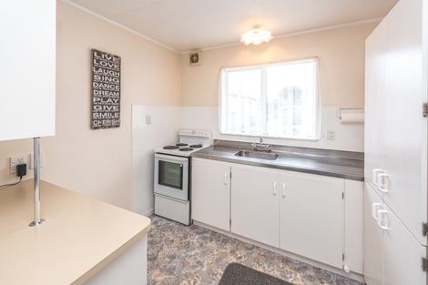 Photo of property in 6c Nikau Street, Tawhero, Whanganui, 4501