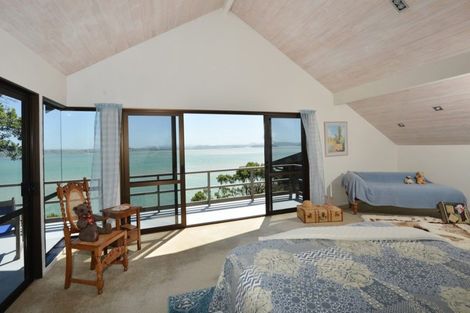 Photo of property in 108 Manganese Point Road, Tamaterau, Whangarei, 0174
