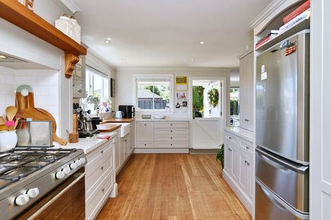 Photo of property in 49 Good Street, Rangiora, 7400