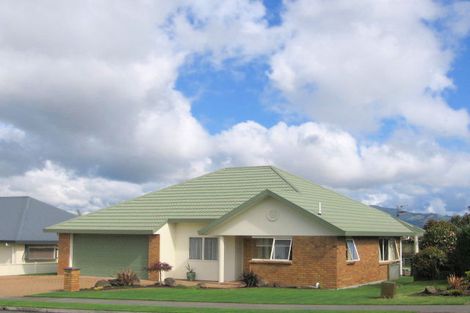 Photo of property in 52 Warwick Drive, Lynmore, Rotorua, 3010