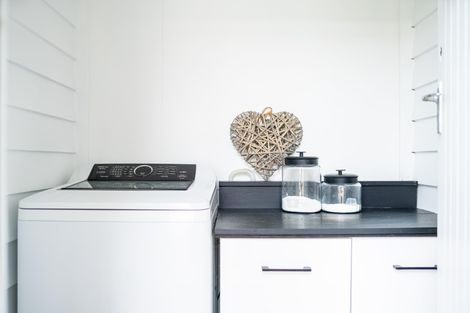 Photo of property in 1470 Oneriri Road, Kaiwaka, 0573