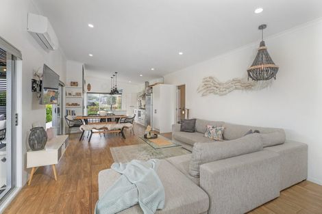 Photo of property in 3 Voyager Place, Cooks Beach, Whitianga, 3591