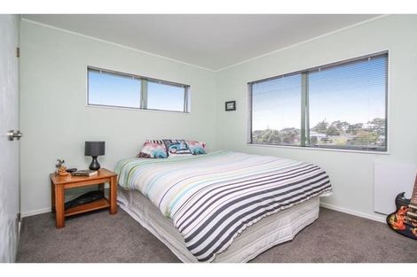 Photo of property in 11 Halder Place, Torbay, Auckland, 0632