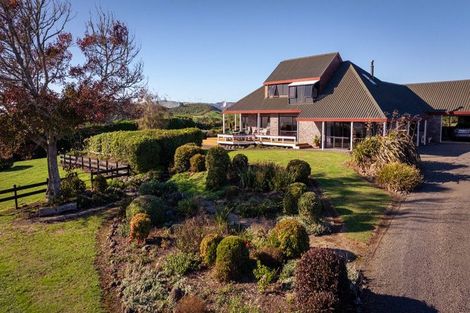 Photo of property in 187 Maungatawhiri Road, Raglan, 3295