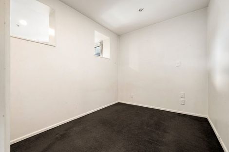Photo of property in Terrace Garden Apartments, 9c/120 The Terrace, Wellington Central, Wellington, 6011