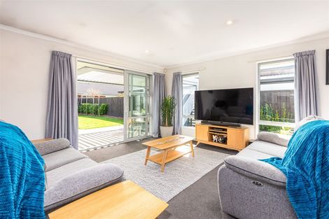 Photo of property in 3 Fredrica Lane, Heathcote Valley, Christchurch, 8022