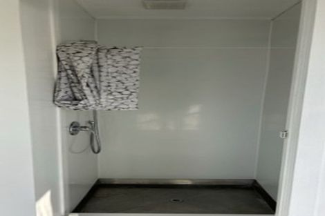 Photo of property in 10 Wallis Street, Raglan, 3225