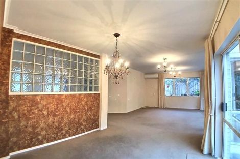 Photo of property in 9 Crestview Place, Browns Bay, Auckland, 0630