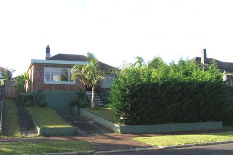 Photo of property in 62 Tahapa Crescent, Meadowbank, Auckland, 1072