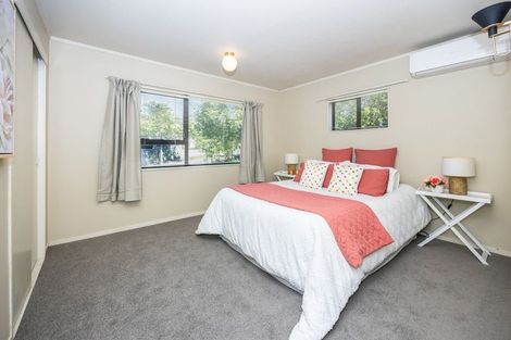 Photo of property in 2 Horoeka Court, Pukete, Hamilton, 3200
