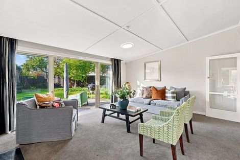 Photo of property in 102 Paparoa Street, Papanui, Christchurch, 8053