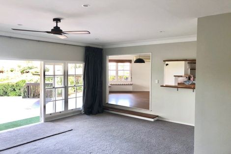 Photo of property in 12 Dowling Place, Pakuranga, Auckland, 2010