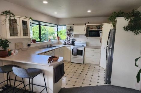 Photo of property in 23a Farquhars Road, Redwood, Christchurch, 8051