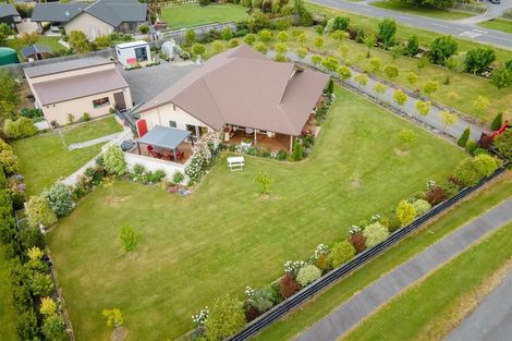 Photo of property in 2 Thornton Close, Leithfield, Amberley, 7481