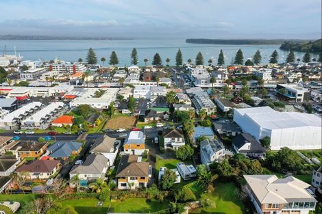 Photo of property in 39 May Street, Mount Maunganui, 3116