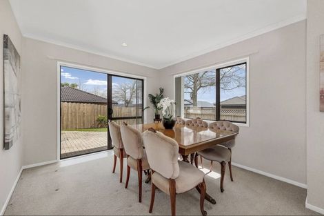 Photo of property in 55 Armoy Drive, East Tamaki, Auckland, 2016