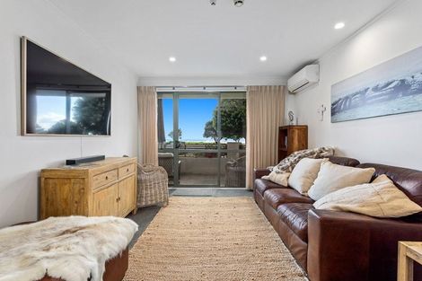 Photo of property in Beachpoint Apartments, 2/5 West End Road, Ohope, 3121