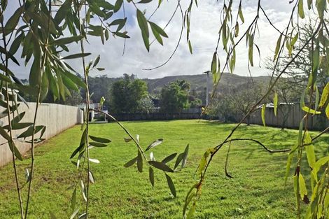 Photo of property in 3 Cambridge Road, Riverhead, 0820