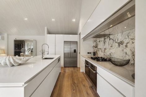 Photo of property in 27 Clifton Road, Herne Bay, Auckland, 1011