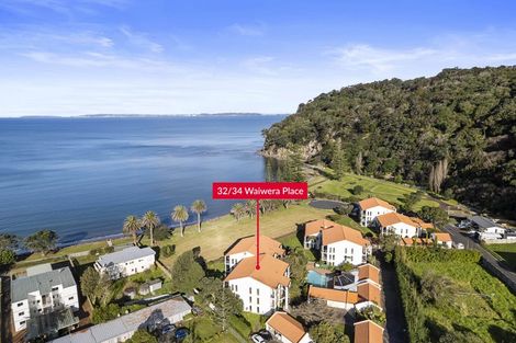 Photo of property in 32/34 Waiwera Place, Waiwera, Orewa, 0994
