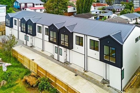 Photo of property in 4/103 Portage Road, New Lynn, Auckland, 0600