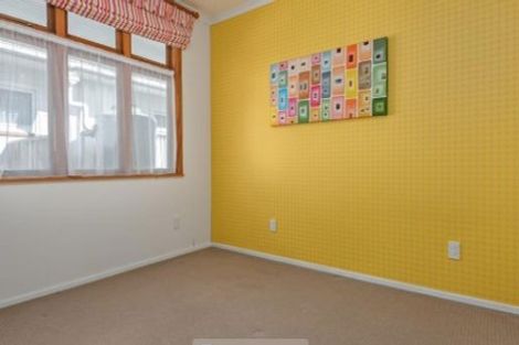 Photo of property in 10 Jensen Street, Hokowhitu, Palmerston North, 4410