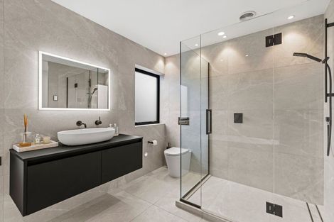 Photo of property in 114a Paparoa Street, Papanui, Christchurch, 8053