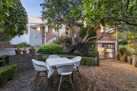 Photo of property in 6 Dell Way, Bucklands Beach, Auckland, 2014