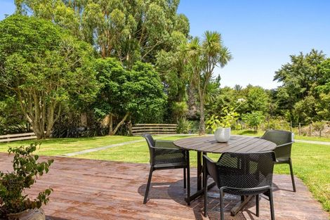 Photo of property in 105 Oyster Point Road, Kaukapakapa, Warkworth, 0984