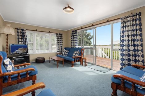 Photo of property in 1338 Papamoa Beach Road, Papamoa Beach, Papamoa, 3118