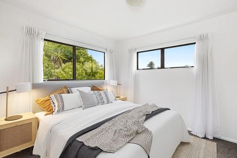 Photo of property in 2/63 Rodney Street, Wellsford, 0900