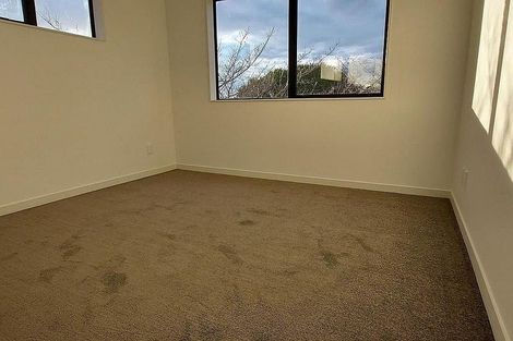 Photo of property in 29d Mackenzie Street, Te Atatu South, Auckland, 0610