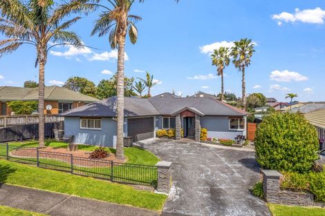 Photo of property in 22 Waitoa Street, Waiuku, 2123