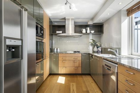 Photo of property in 13/212 Hurstmere Road, Takapuna, Auckland, 0622