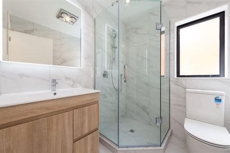 Photo of property in 8b Ringi Lane, Orewa, 0931