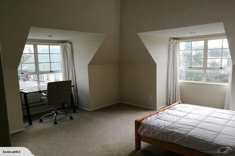 Photo of property in 70a Straven Road, Fendalton, Christchurch, 8014